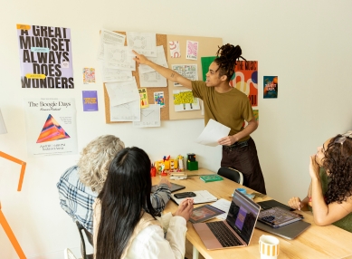 Pitch Deck & Startup Collaterals